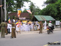 2010-05-28-05