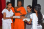 රියදුරුට නින්ද ගිහින් වාහනය කාණුවේ